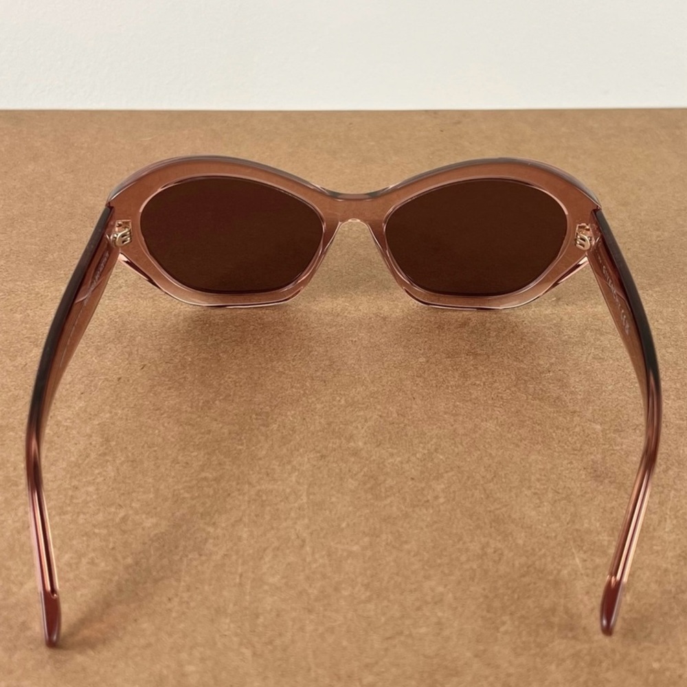 GIVENCHY CAT-EYE SUNGLASSES - Picture 5 of 10